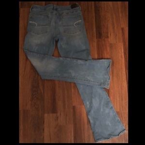 American Eagle Skinny Kick Jeans